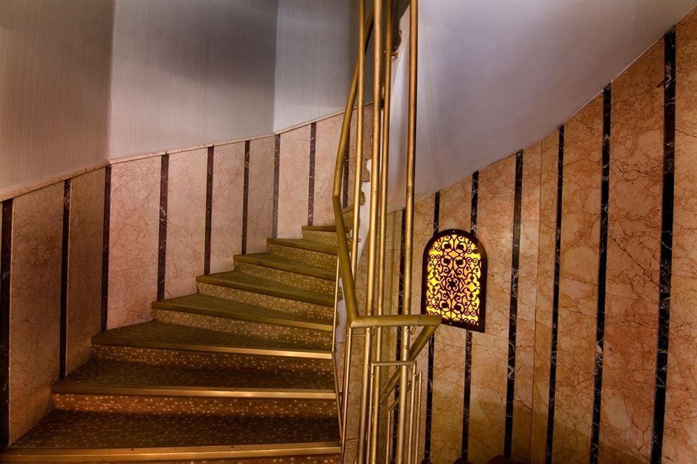 Pelikan Hotel Istanbul Exterior photo