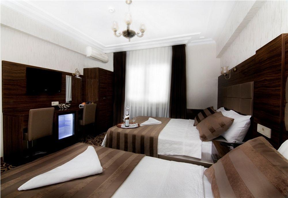 Pelikan Hotel Istanbul Exterior photo